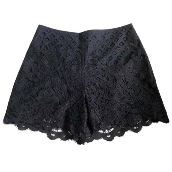 Bardot Pants - Bardot Jessie Lace High Waisted Shorts NWT